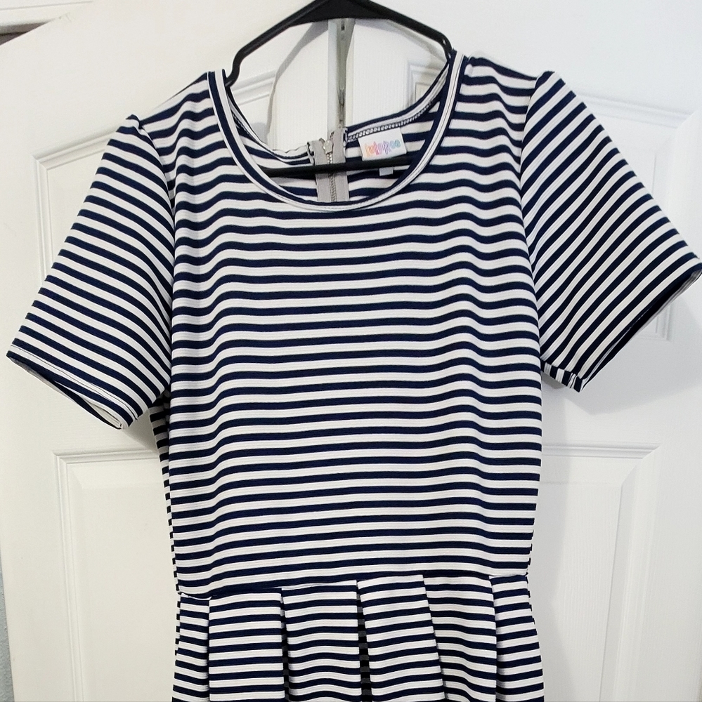 Lularoe Large Amelia